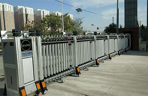 伸縮門(mén)案例